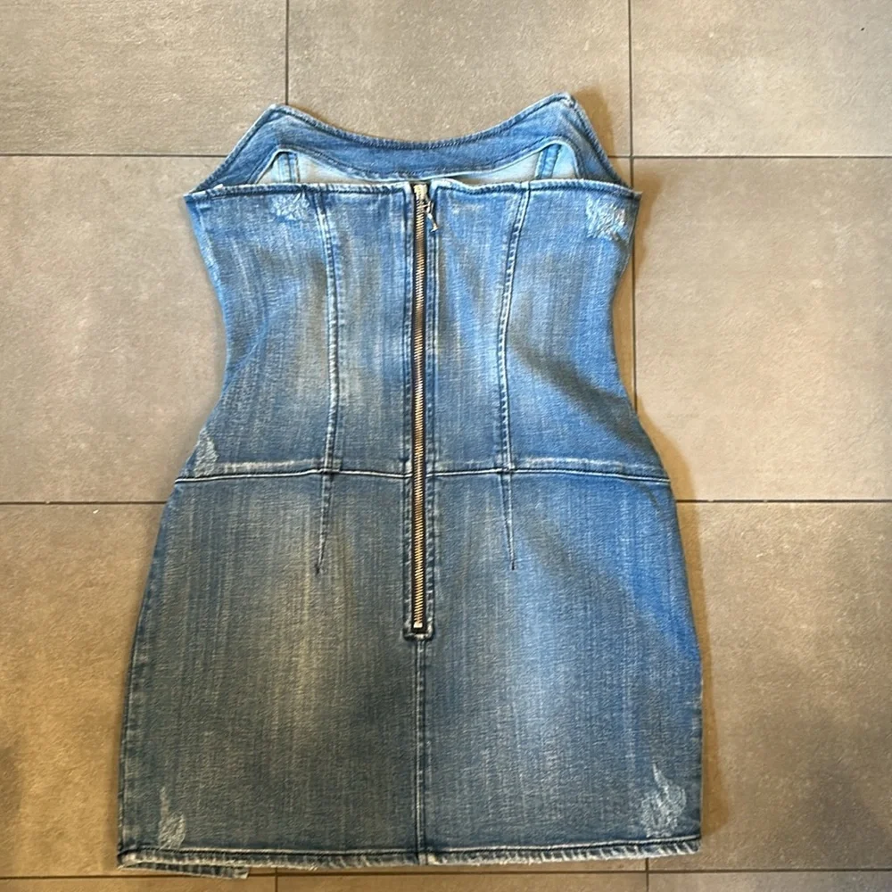 Retrofete Andy Denim Dress - Picture 9 of 16